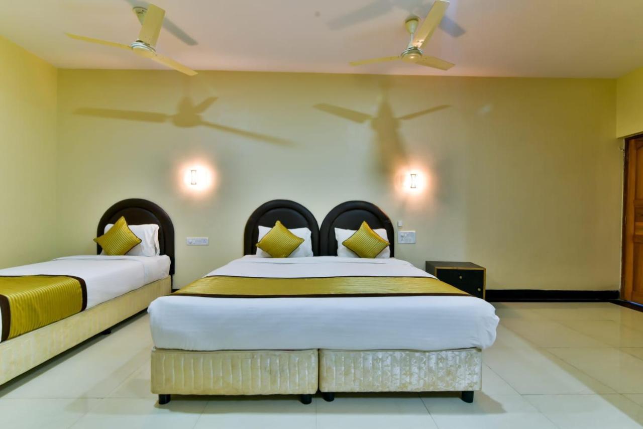 Baga Fantacia Beach Inn Калангут Экстерьер фото