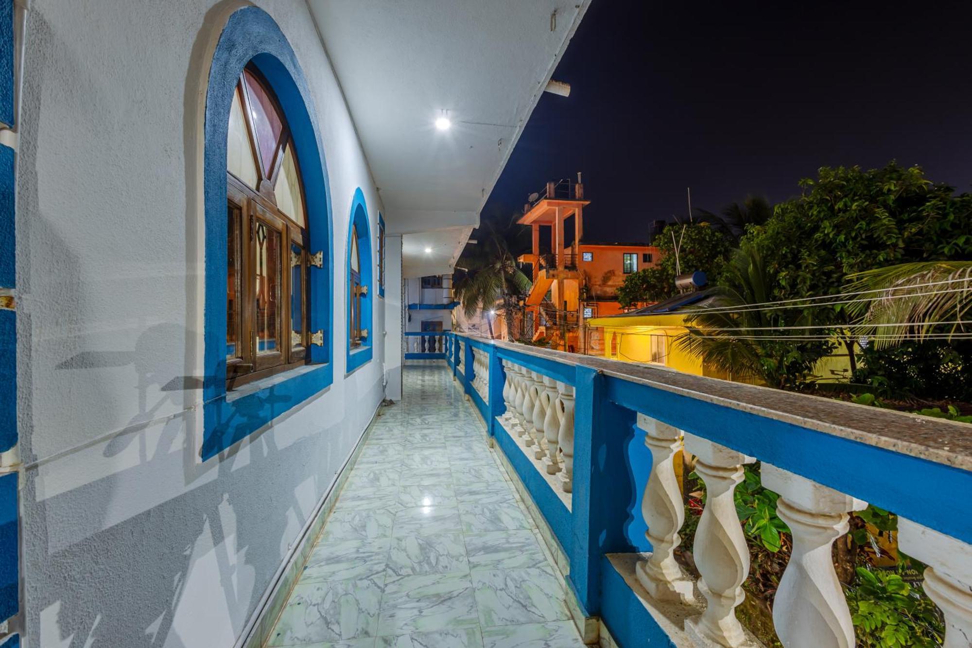 Baga Fantacia Beach Inn Калангут Номер фото